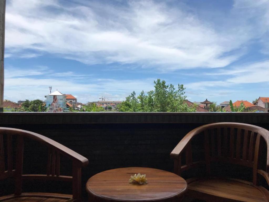 They Oenk - Gek Manik Homestay Canggu Exterior foto