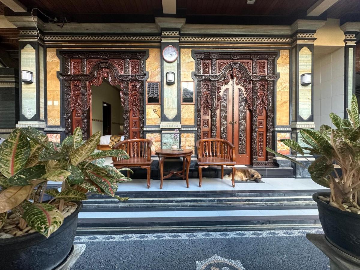They Oenk - Gek Manik Homestay Canggu Exterior foto